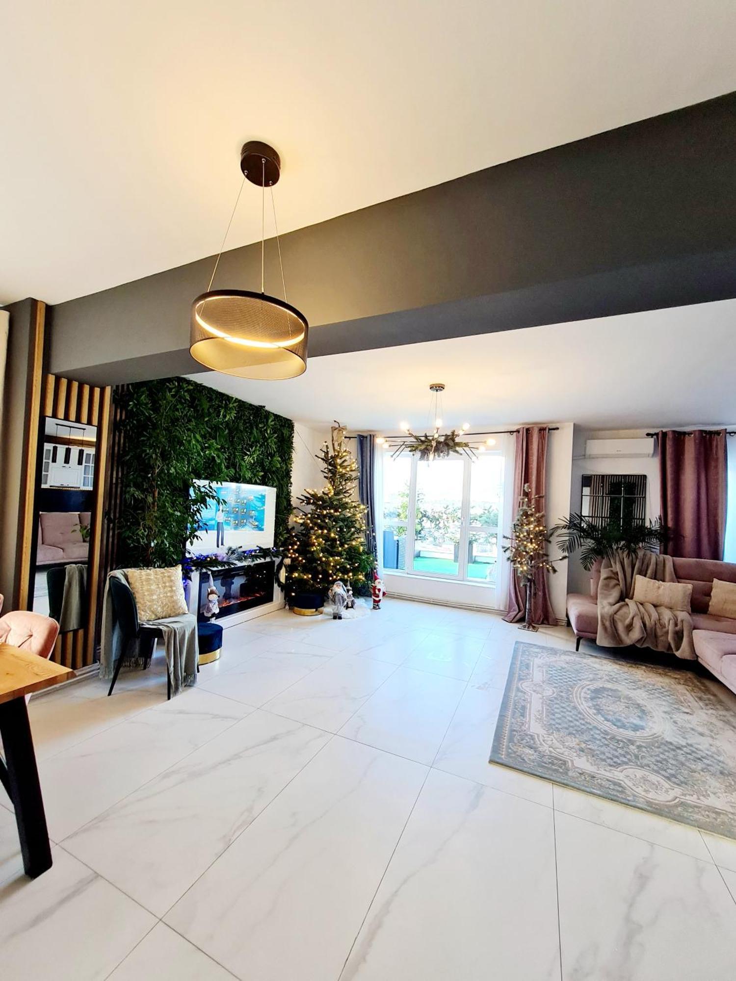 Ferienwohnung Penthouse View Aeroport Iasi Exterior foto