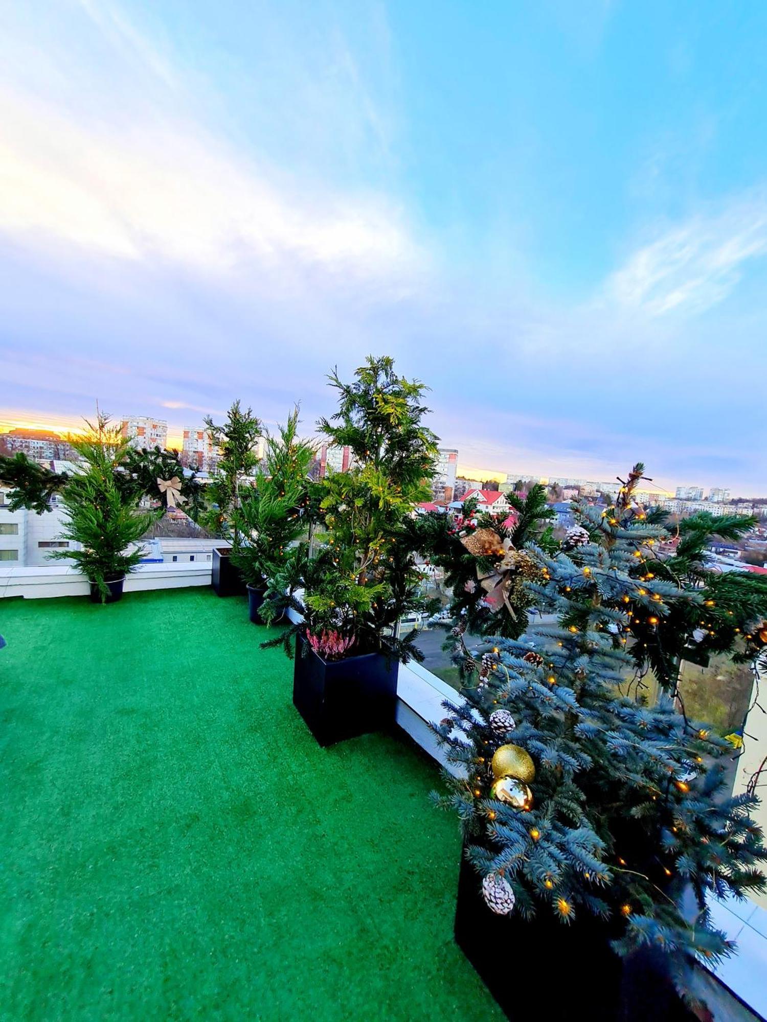 Ferienwohnung Penthouse View Aeroport Iasi Exterior foto