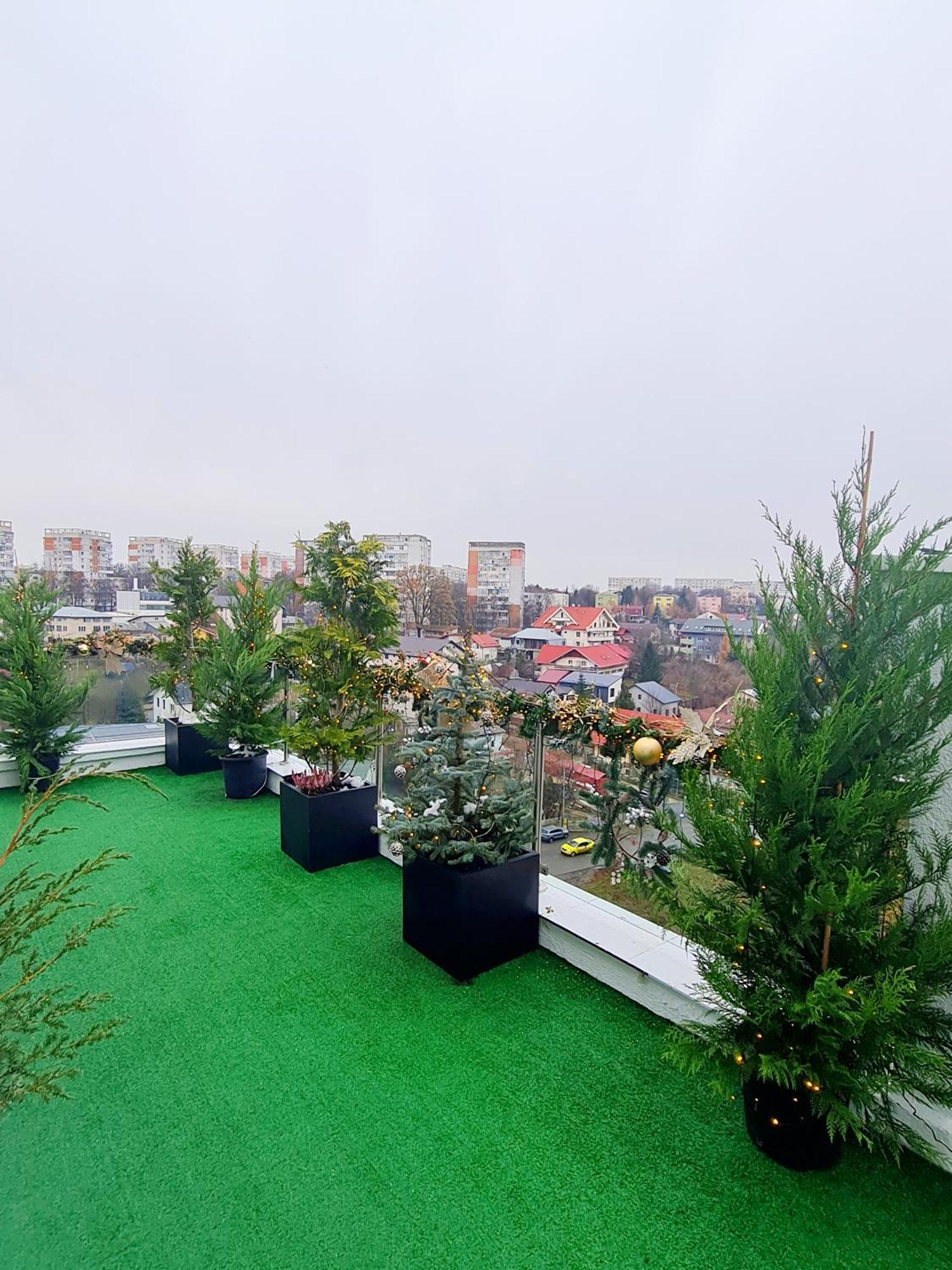 Ferienwohnung Penthouse View Aeroport Iasi Exterior foto