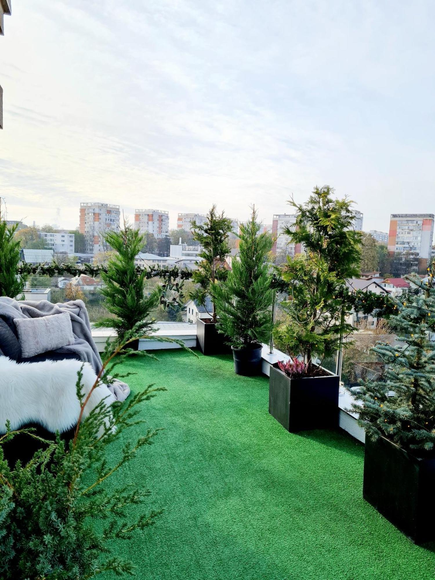 Ferienwohnung Penthouse View Aeroport Iasi Exterior foto