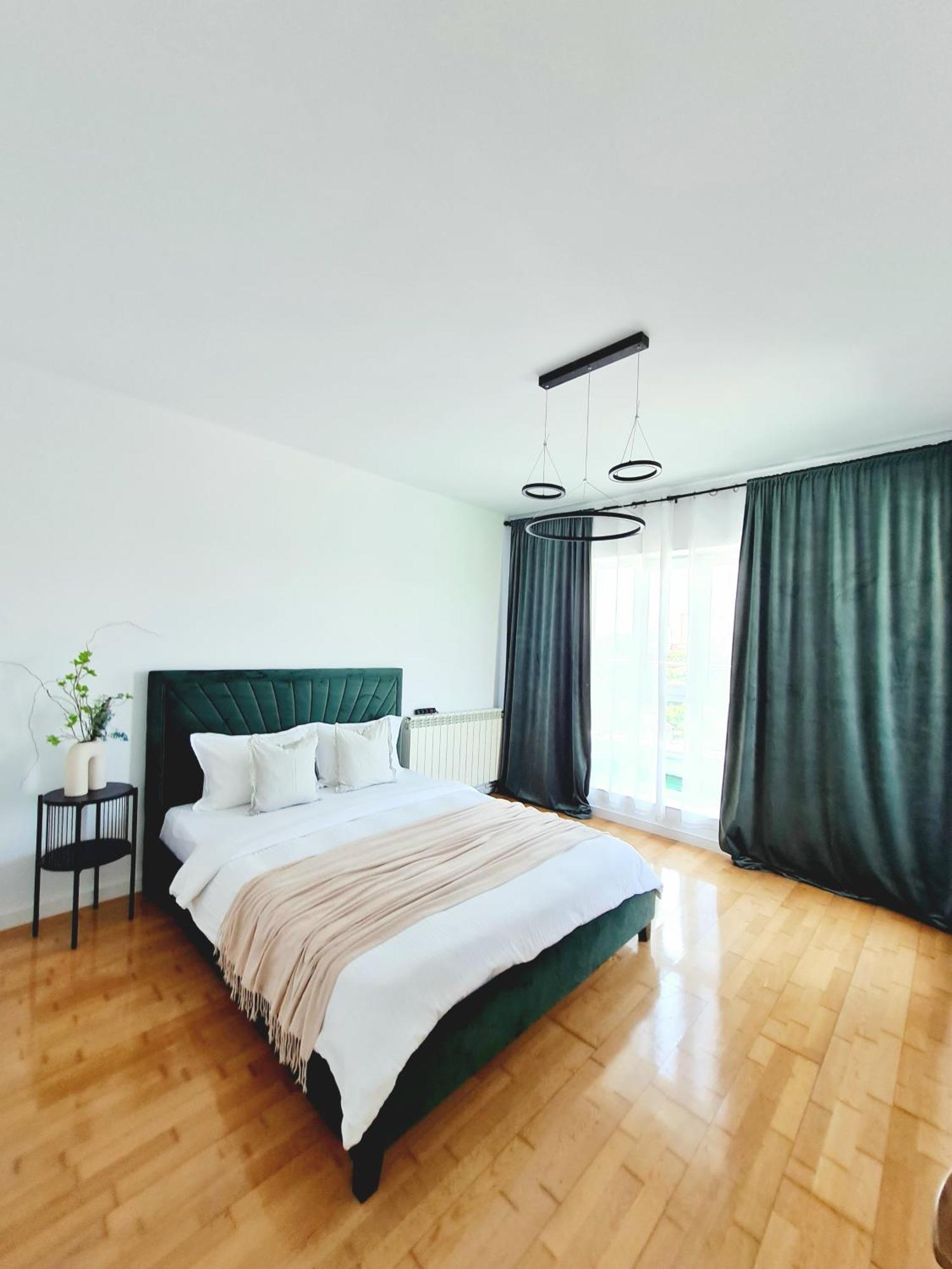 Ferienwohnung Penthouse View Aeroport Iasi Exterior foto